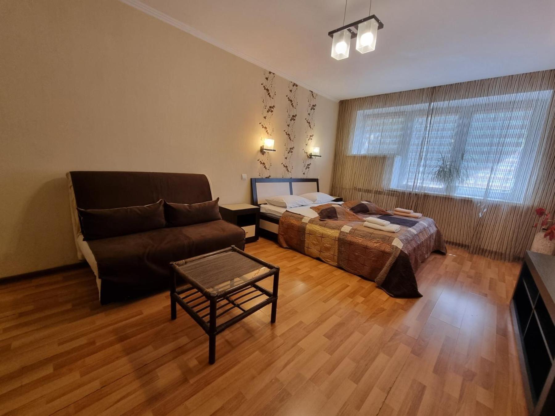 Home Hotel Apartments On Kontraktova Ploshcha Kiev Exteriör bild