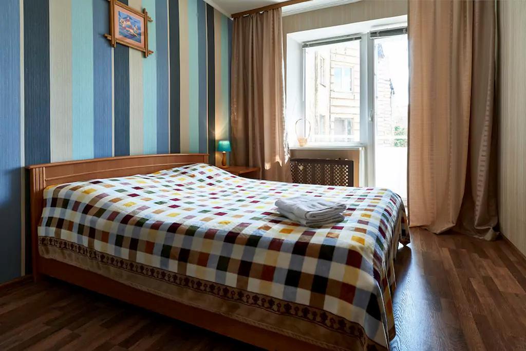 Home Hotel Apartments On Kontraktova Ploshcha Kiev Exteriör bild